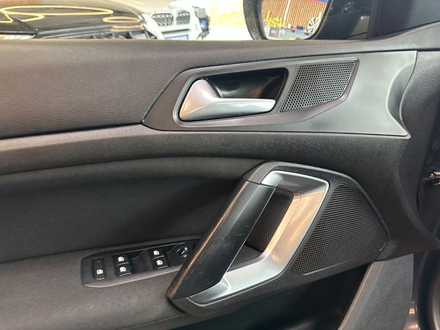 Peugeot 308 SW Active *PANO*KAMERA*KLIMA*PDC*