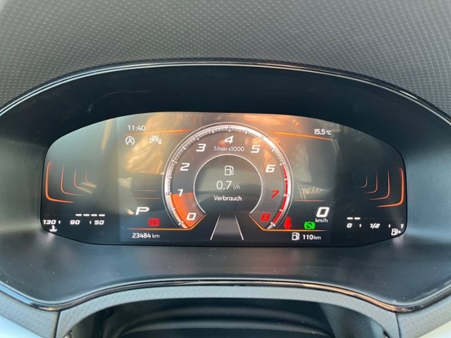 Fahrzeugabbildung SEAT Arona Style 1.0 TSI DSG KLIMA LED NAVI LEDER ALU