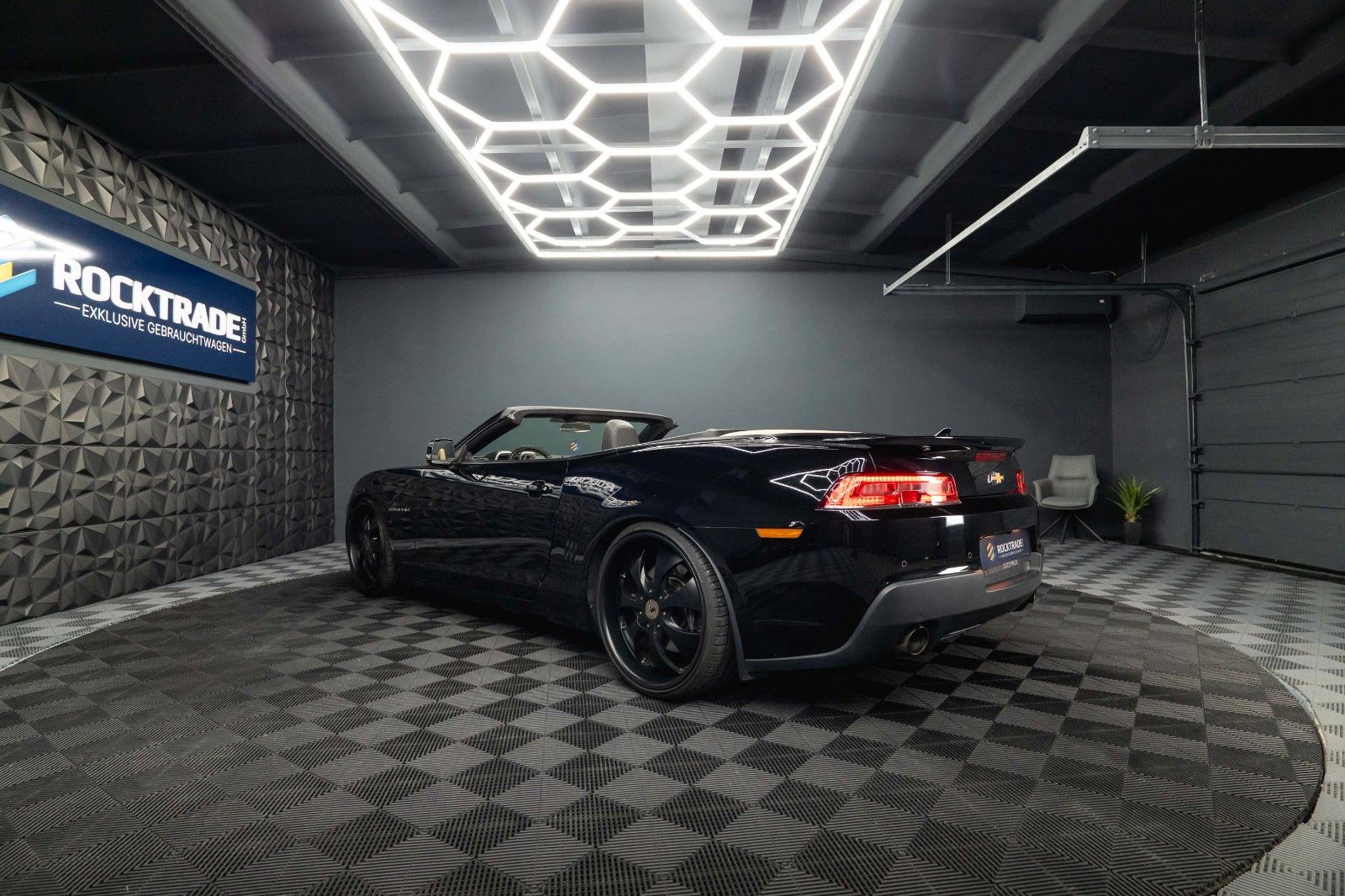 Fahrzeugabbildung Chevrolet Camaro 6.2 V8 | Deutsche EZ | Unfallfrei | Xenon