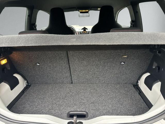 up! GTI RÜKAMERA+KLIMAAUTO.+PDC+SIHZ+NSW+USB+DAB