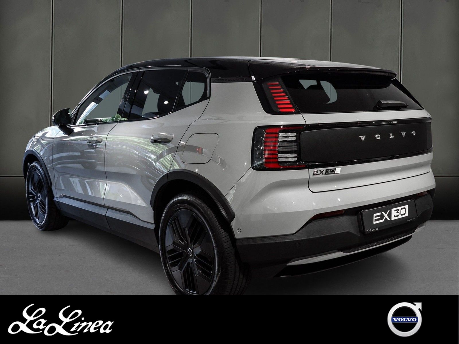 Volvo EX30 Cross Country Ultra Twin Motor Performance  imagem 2