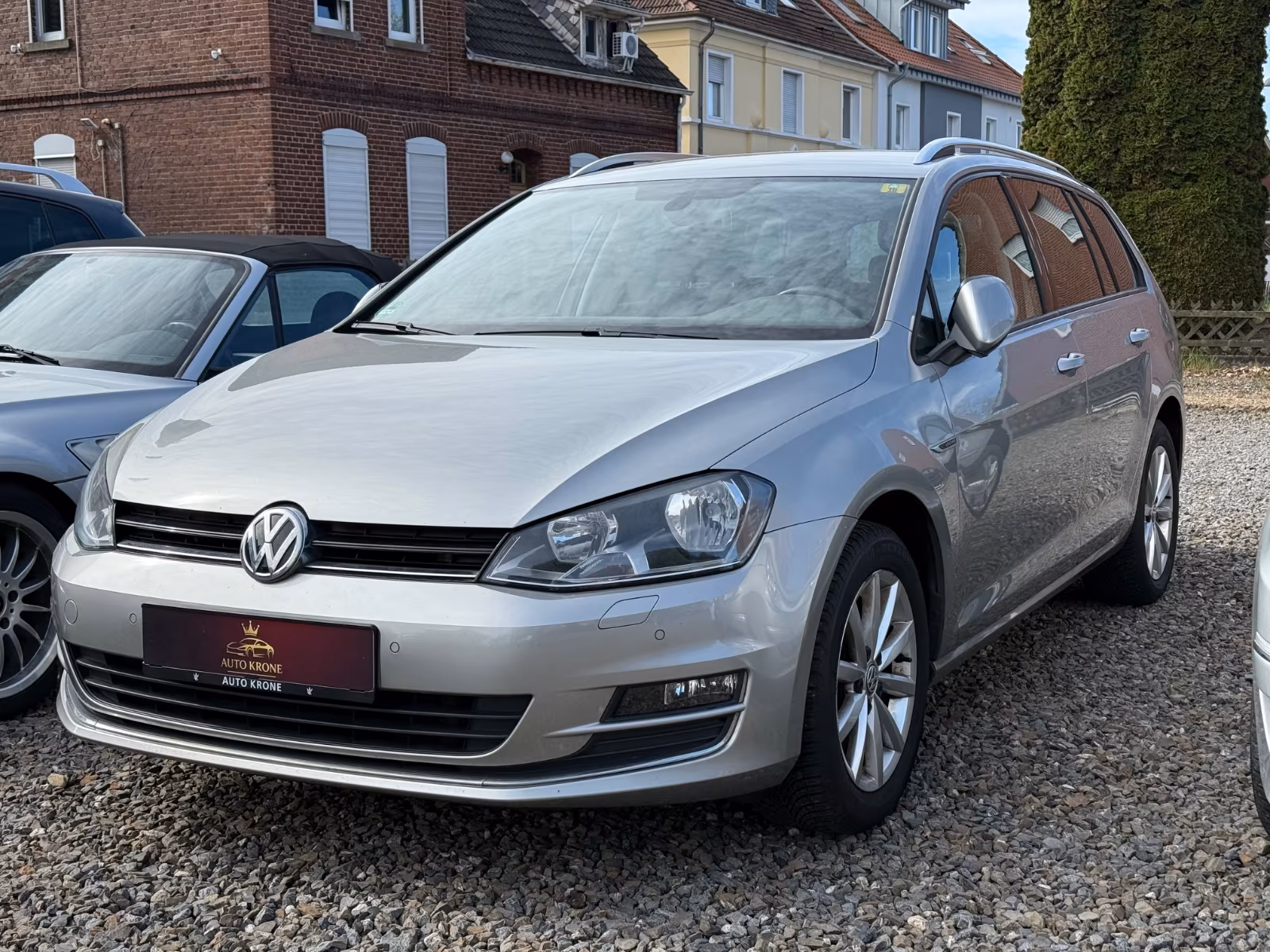 Volkswagen Golf VII 1.6 TDI Variant Lounge R-Cam Navi Euro6