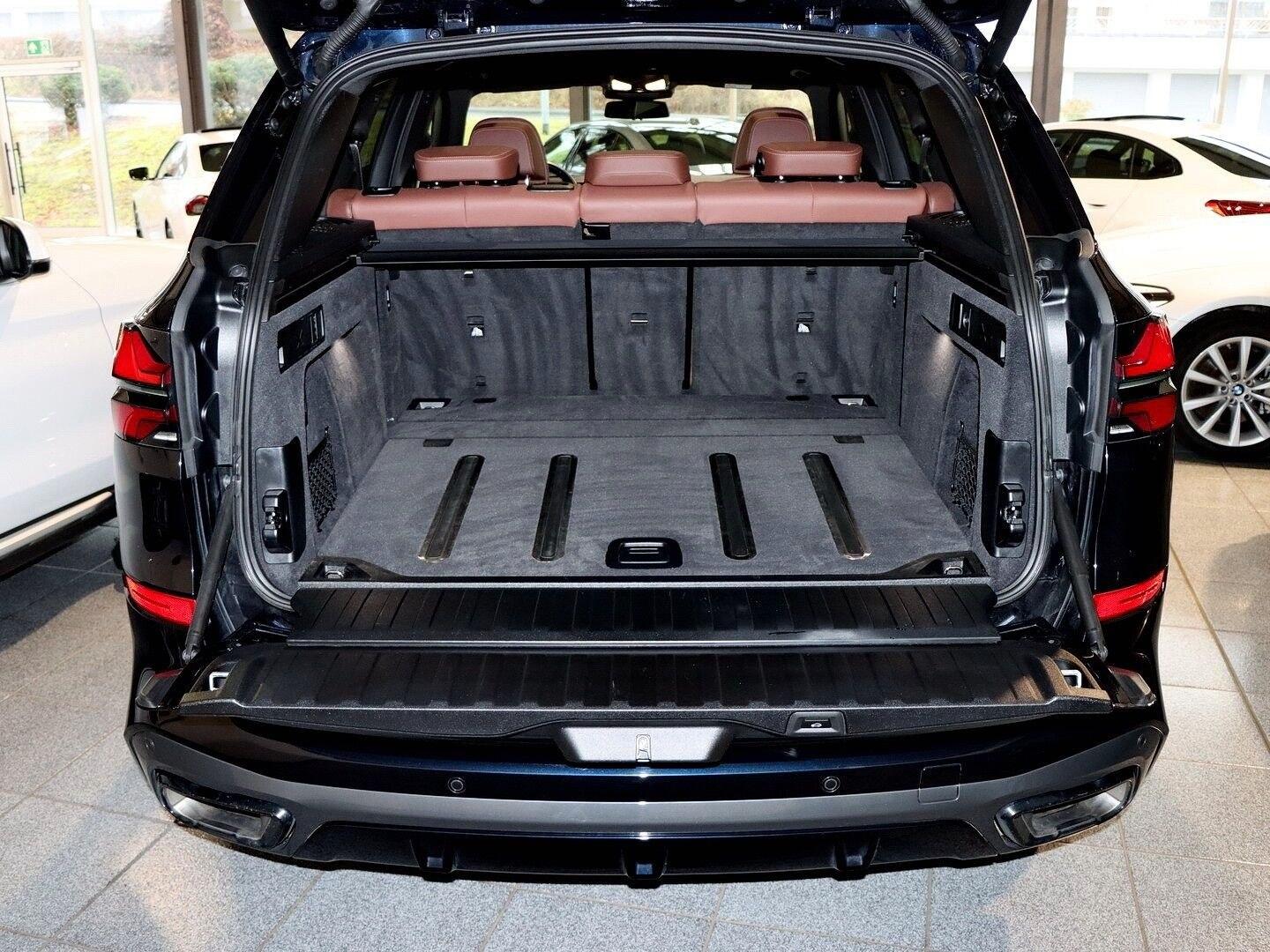 BMW X5 xDrive40d M-Sport Pro "AHK Head-Up Pano Leder