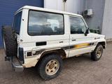 Toyota Land Cruiser **J70-DIESEL** - Toyota: Cruiser 70