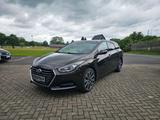 Hyundai i40 141PS Premium Blue "Navi,Kamera,Panoramadach - Hyundai i40 mit Schiebedach