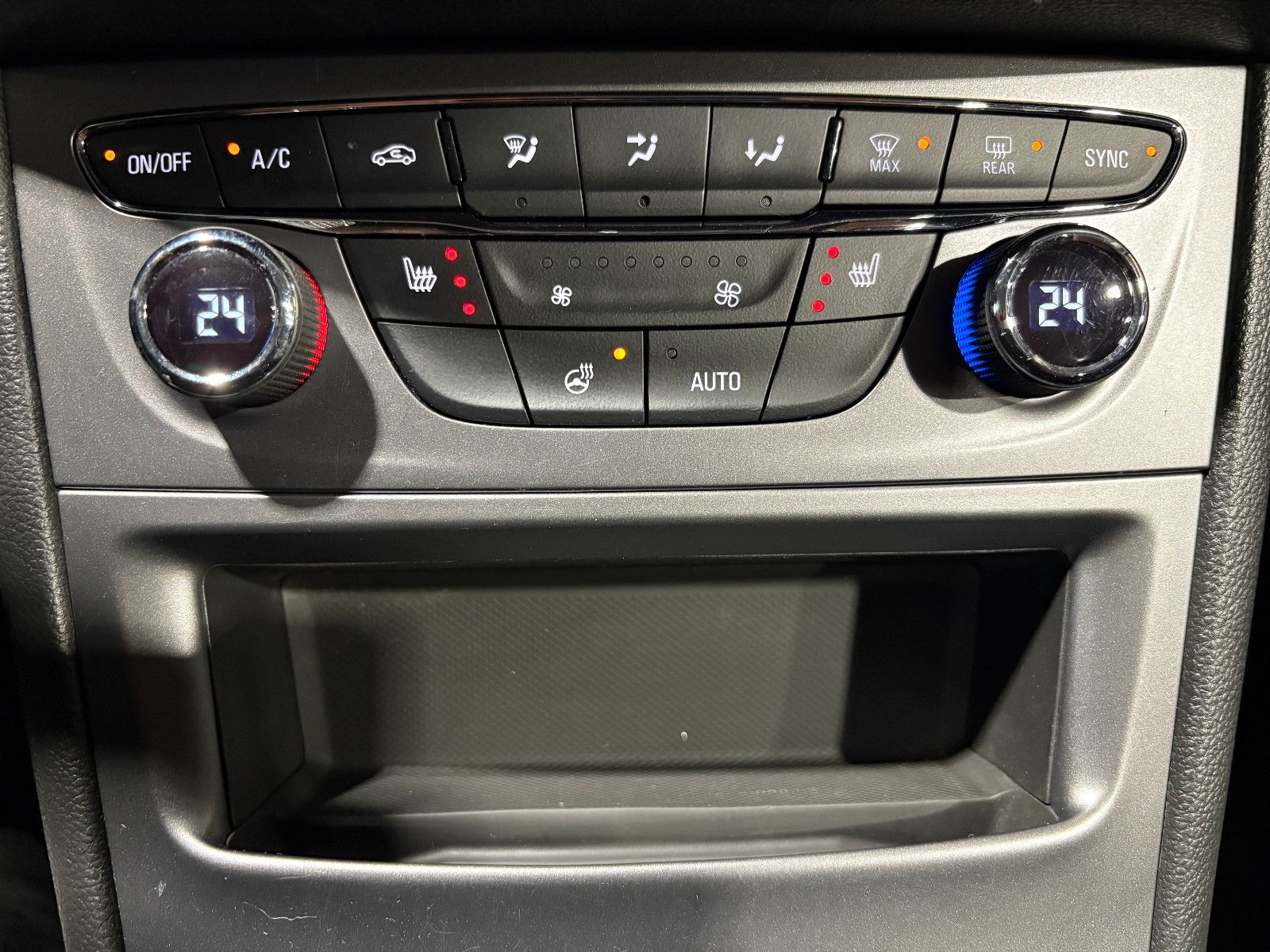 Fahrzeugabbildung Opel Astra K Sports Tourer Edition/APPLE-CAR/SHZ/KLIM