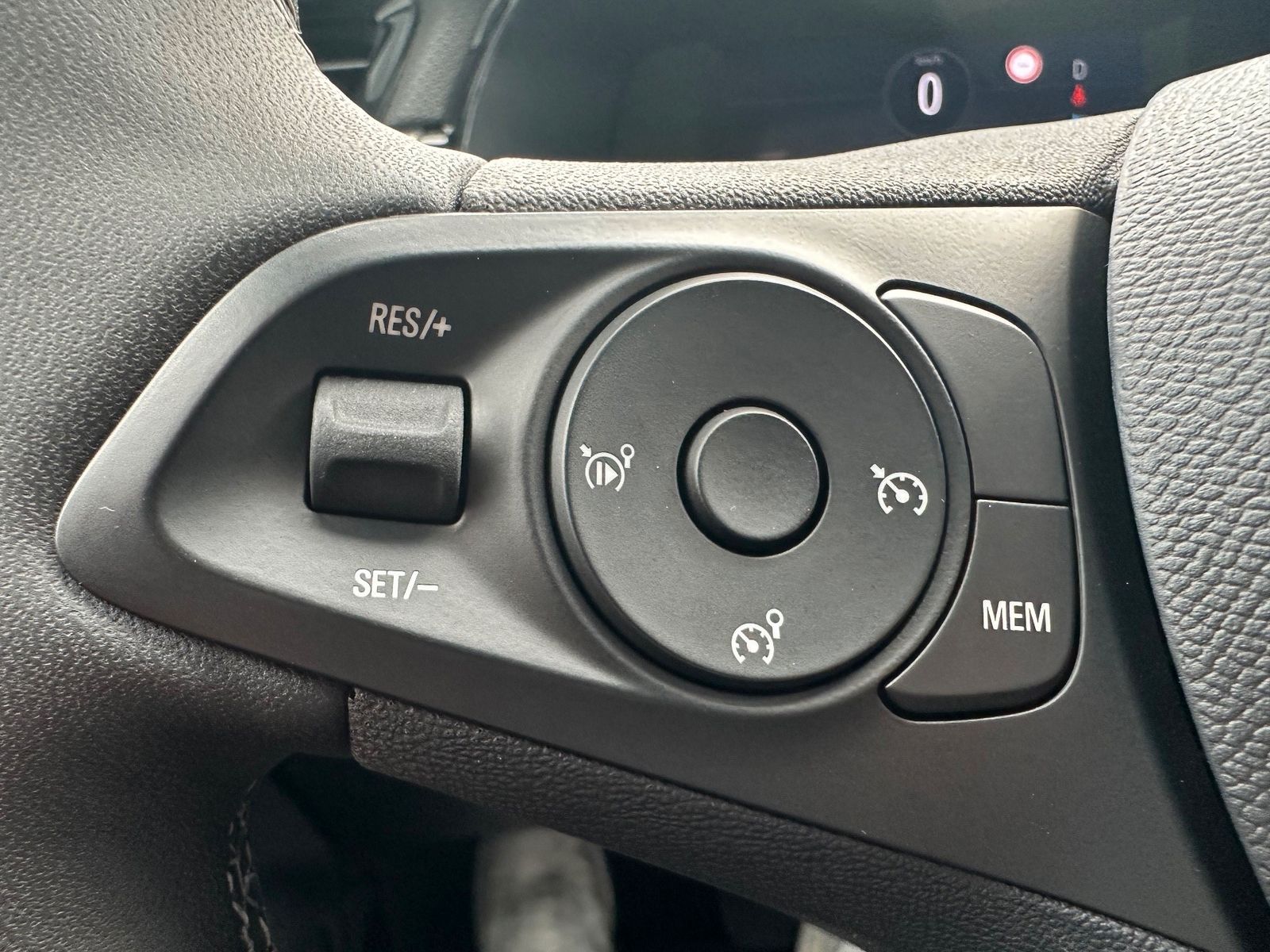 Fahrzeugabbildung Opel Corsa e Elegance NAV+LED+KAMERA+SHZ+KEYLESS