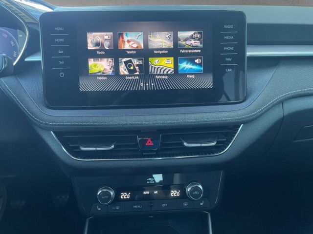 Skoda Fabia IV 1.0 TSI Style *ACC*CAM*LED*NAV*SHZ* ALU