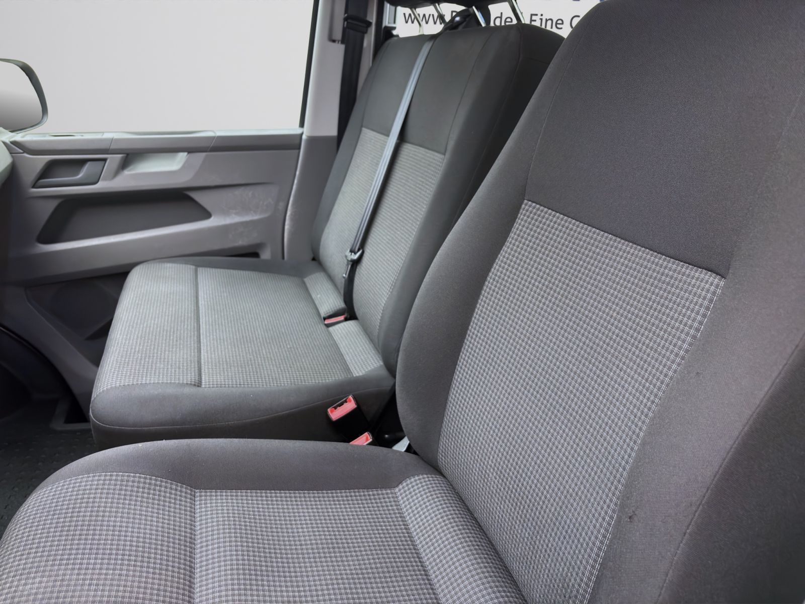 Volkswagen T6 Kombi - Bild 8