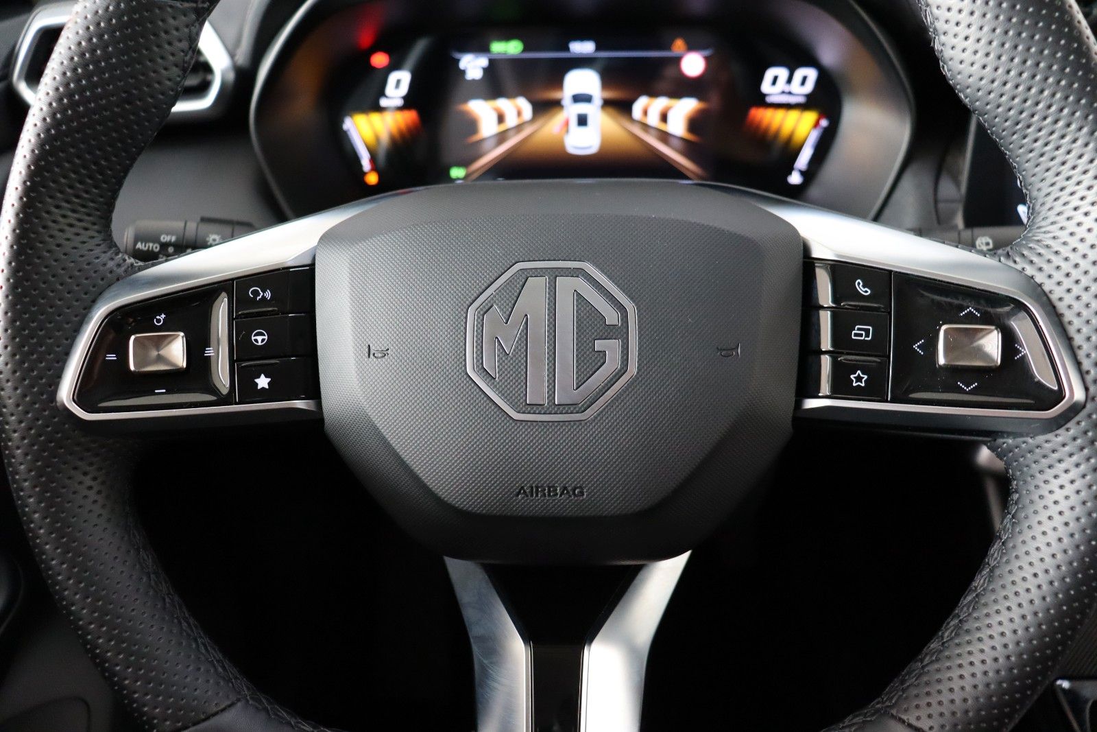 MG ZS