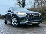 Audi Q5 30 TDI S tronic advanced*LEDER&LED&MASSAGE& - Audi Q5 Gebrauchtwagen in Berlin