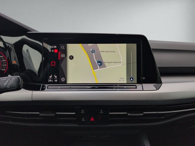 Golf VIII 2.0 TDI DSG LED+NAVI+KAMERA+ACC+SITZH+