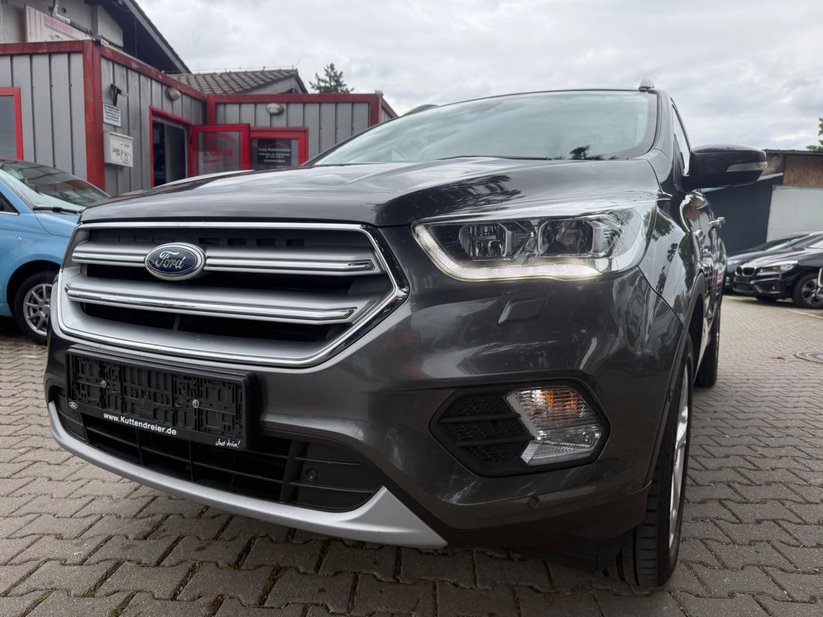 Ford Kuga Titanium 2.0TDCi-132KW-4x4-Automatik-Eur 6-