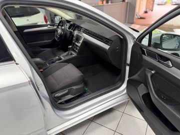 Volkswagen Passat Variant - 5