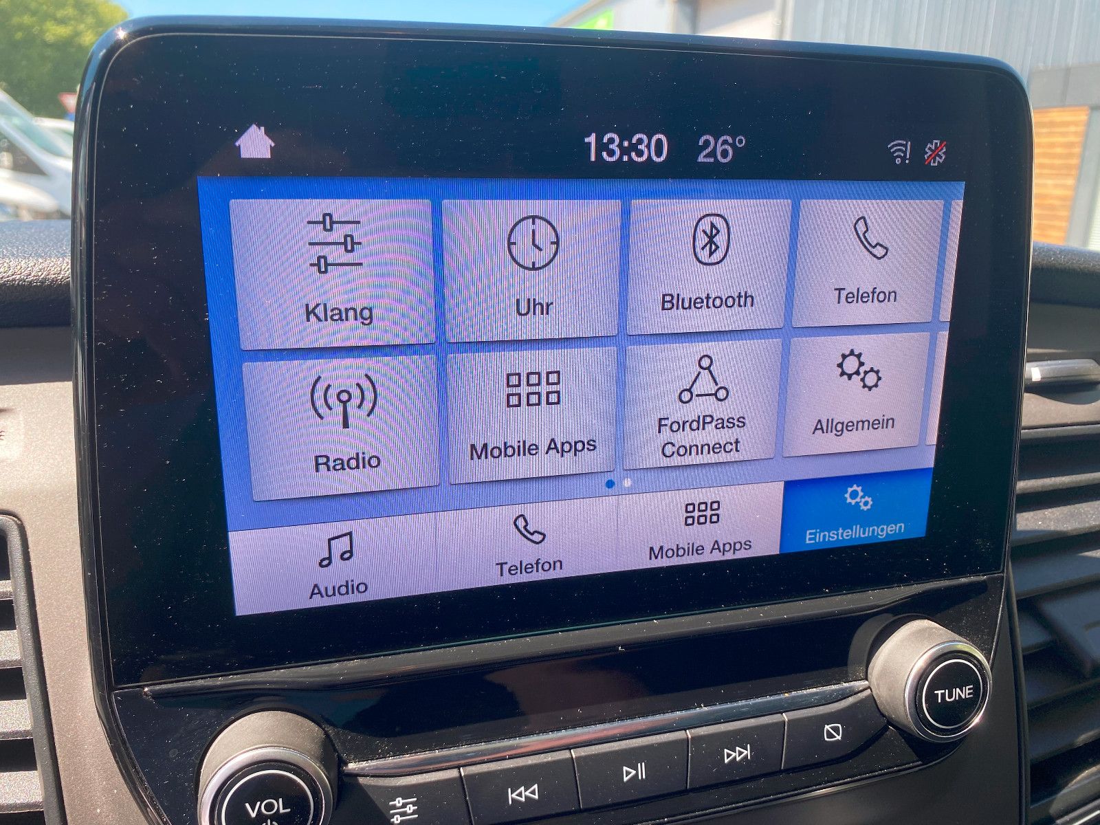 Fahrzeugabbildung Ford Transit Custom Kasten 320 L2 Trend,Regale