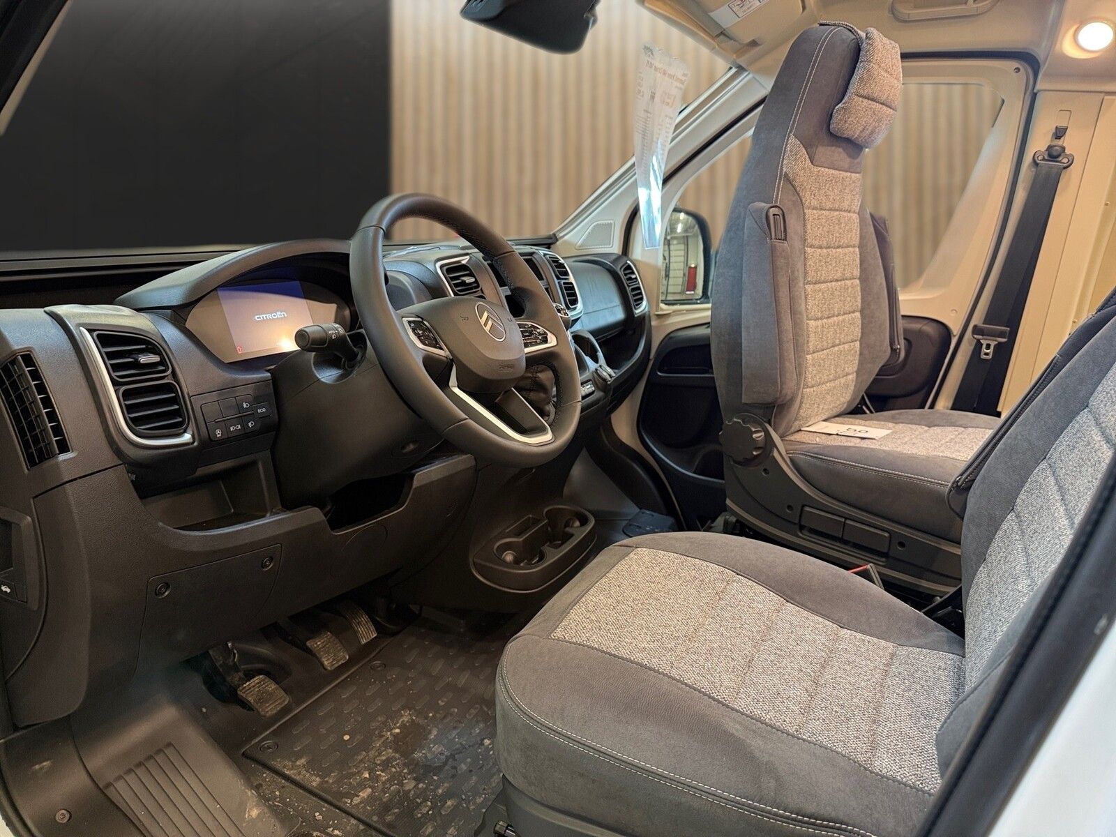 Fahrzeugabbildung Pössl Summit Prime 640 Citroen 140 PS Softlock,Samba