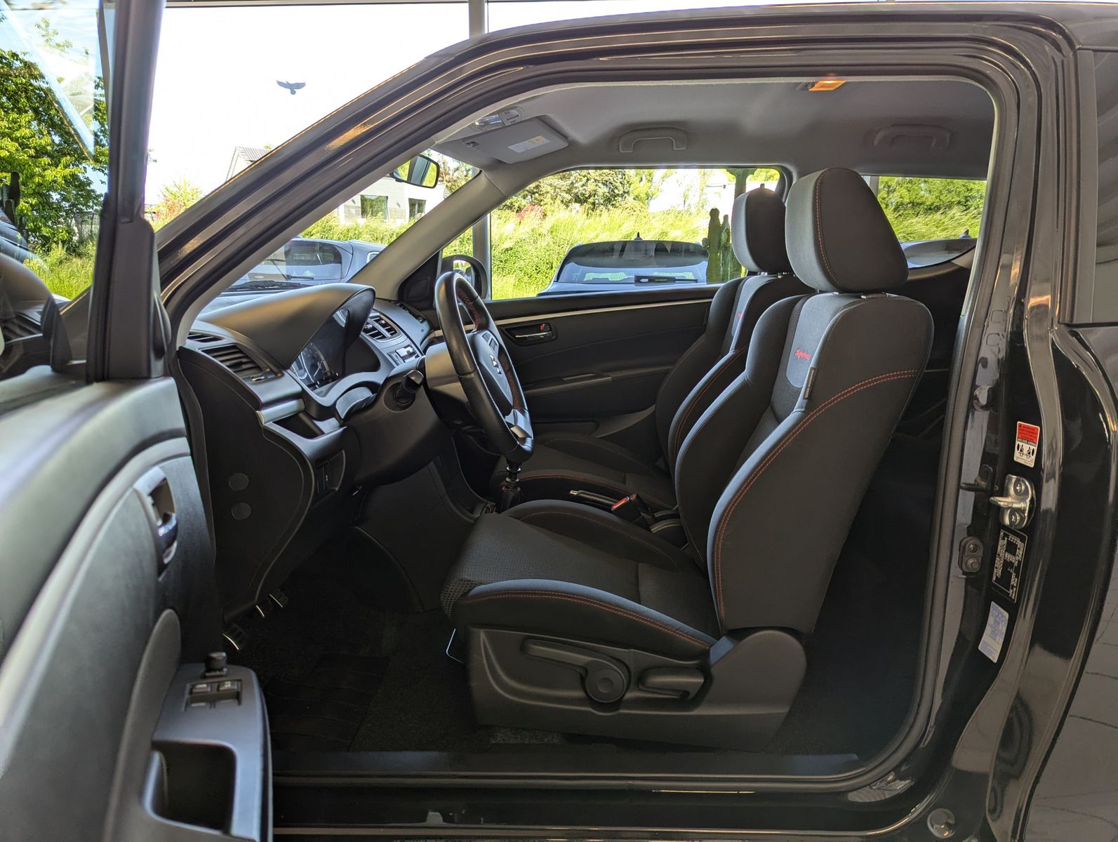 SUZUKI Swift 1.6 Sport 1.Hand Klima Bi-Xenon Tempomat - Image 12