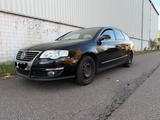 Volkswagen passat 2.0 tdi highline TÜV 11/... - Volkswagen Passat aus 2007: Highline