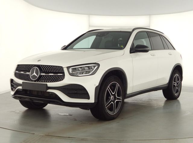MERCEDES-BENZ GLC 300 de 4M:2xAMG/NIGHT/AHK/DISTRONIC+/LED/RFK