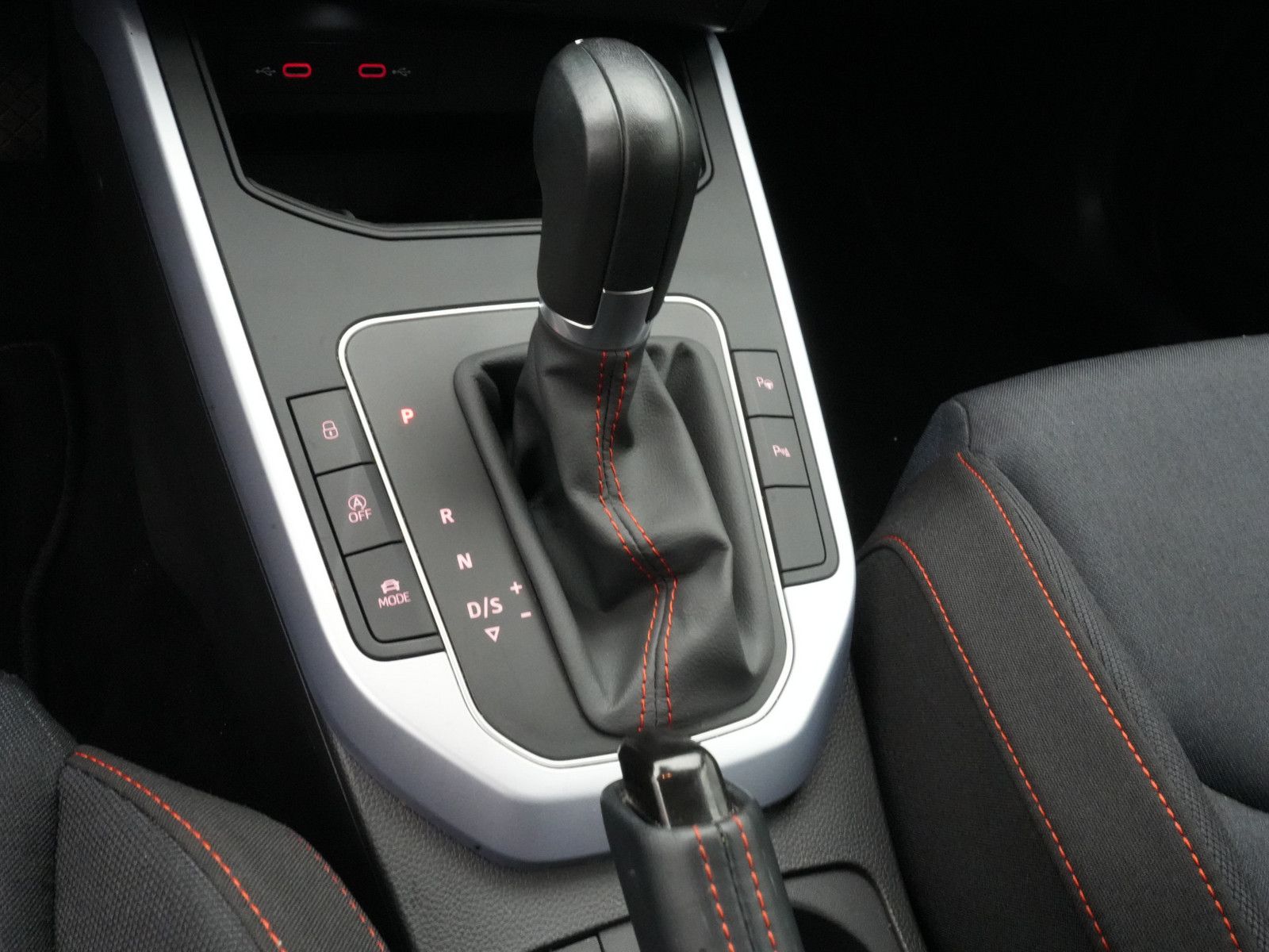 Seat Arona - Bild 14