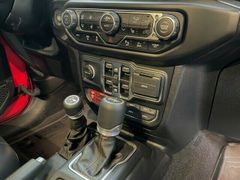 Fahrzeugabbildung Jeep 392 UNLIMITED RUBICON 6.4L-V8 DUAL TOP-CAM