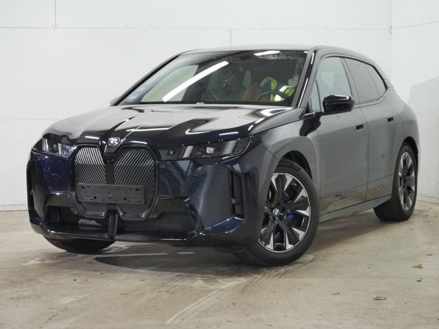 BMW iX xDrive45 M Sportpaket Glasdach Sky Lounge, Ak