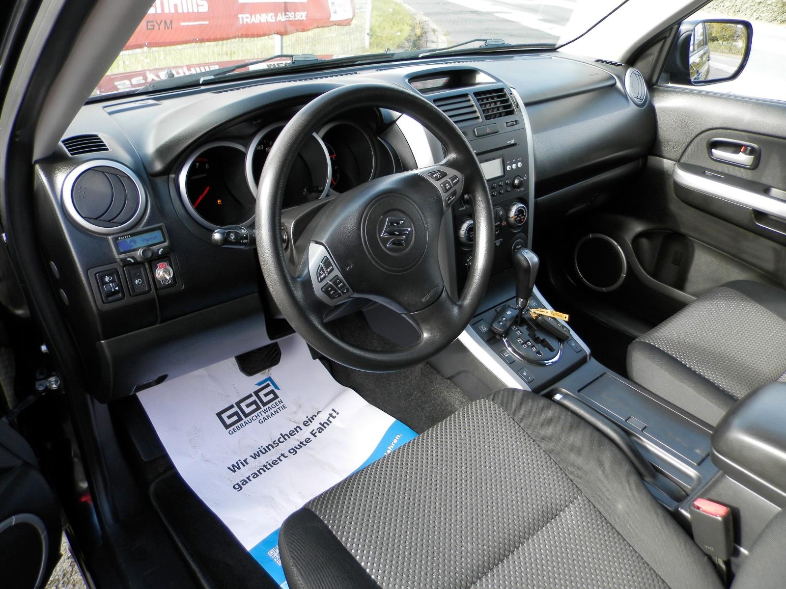 Suzuki Grand Vitara 2.0 VVT 140 ch 4x4 • Boîte auto • GPS • Sièges chauffants