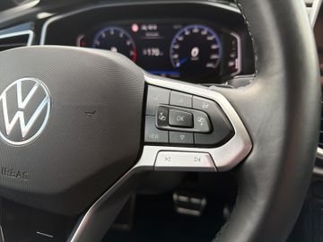 Volkswagen T-Roc 1.5 TSI R-Line TOTWINKELKAMERATEMPOMAT