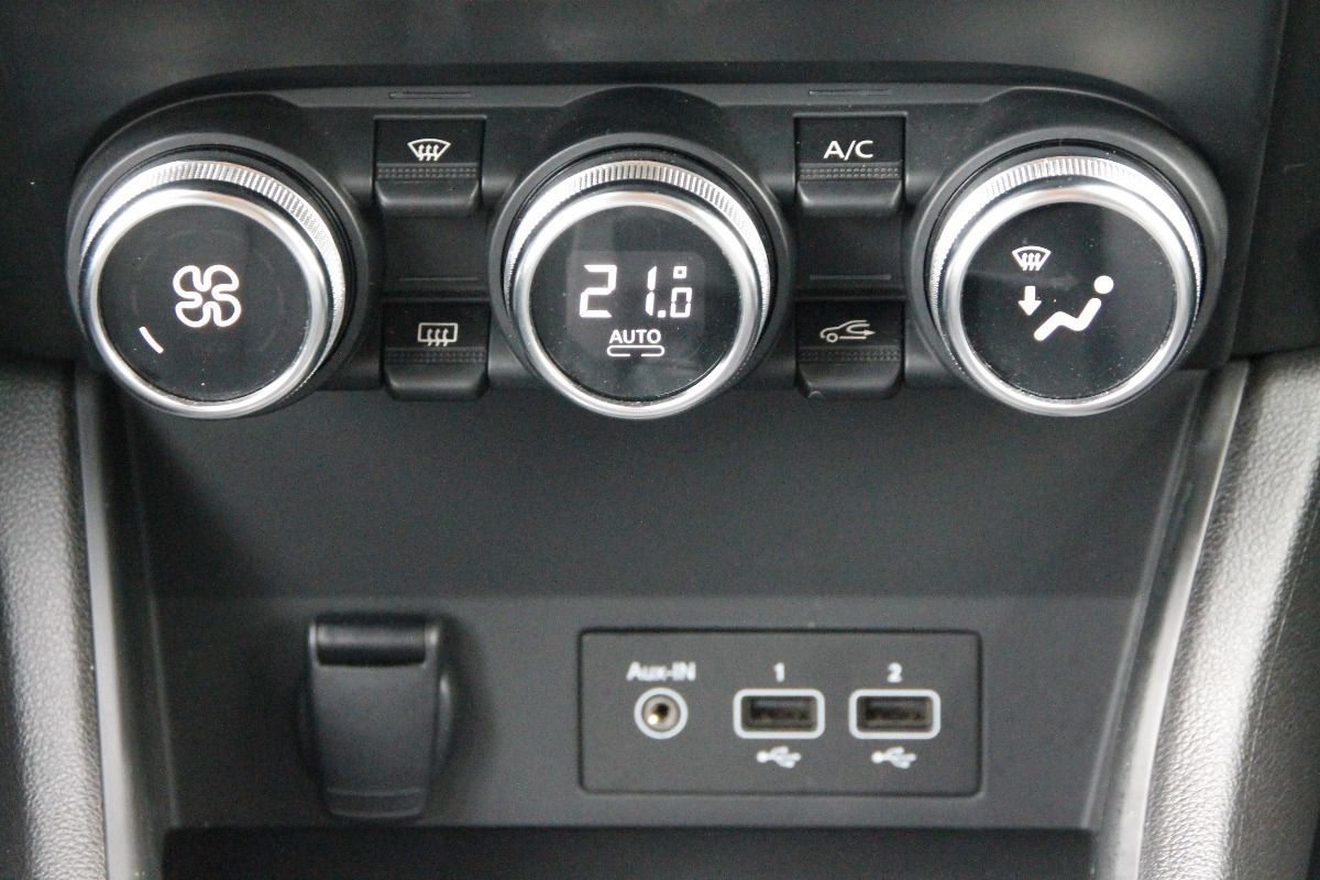 Fahrzeugabbildung Renault Captur EXPERIENCE TCe 100