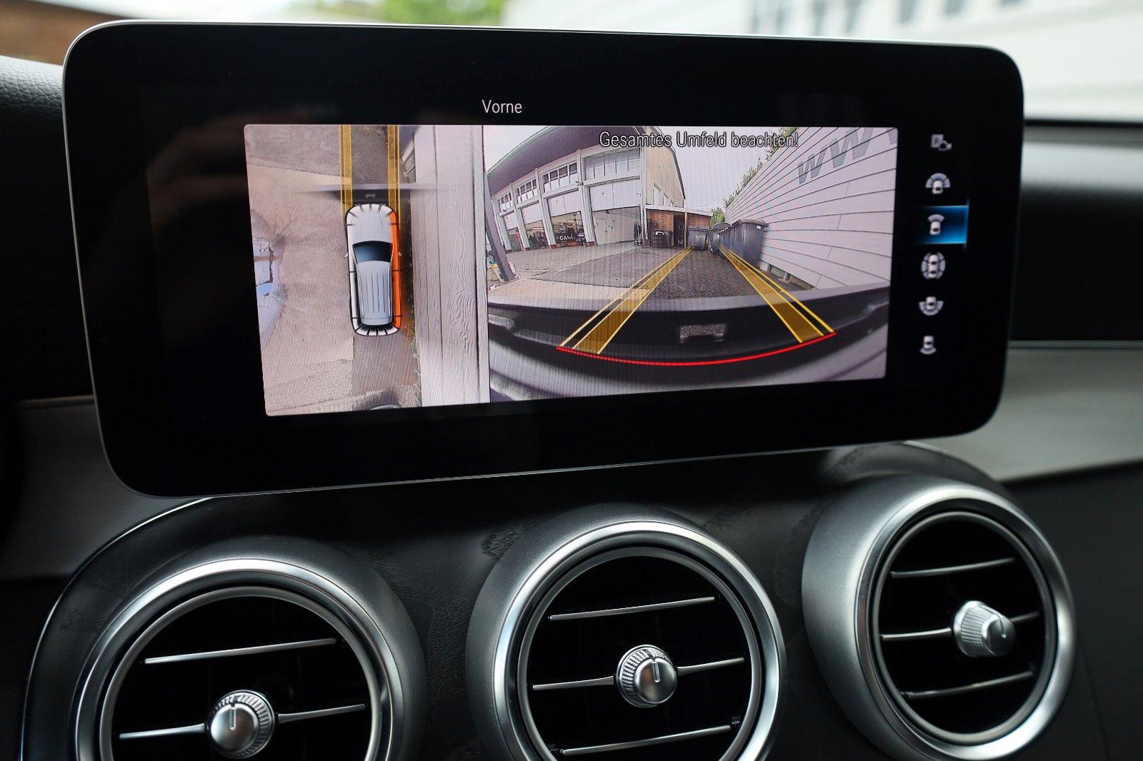 Fahrzeugabbildung Mercedes-Benz GLC 300de 4Matic AMG line,Navi,LED,360°Kamera,SH