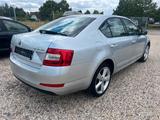 Skoda Octavia Lim. Elegance - Skoda Octavia Elegance mit Diesel-Antrieb