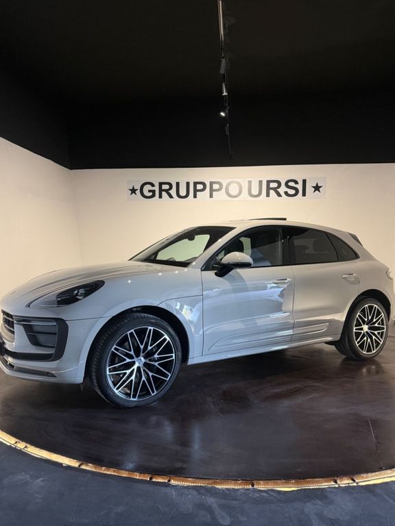 Image of Porsche Macan