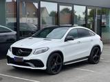 Mercedes-Benz GLE 350 d 4MATIC - AMG / PANO / AHK / STHZ  VOLL - Mercedes-Benz GLE 350: Coupé