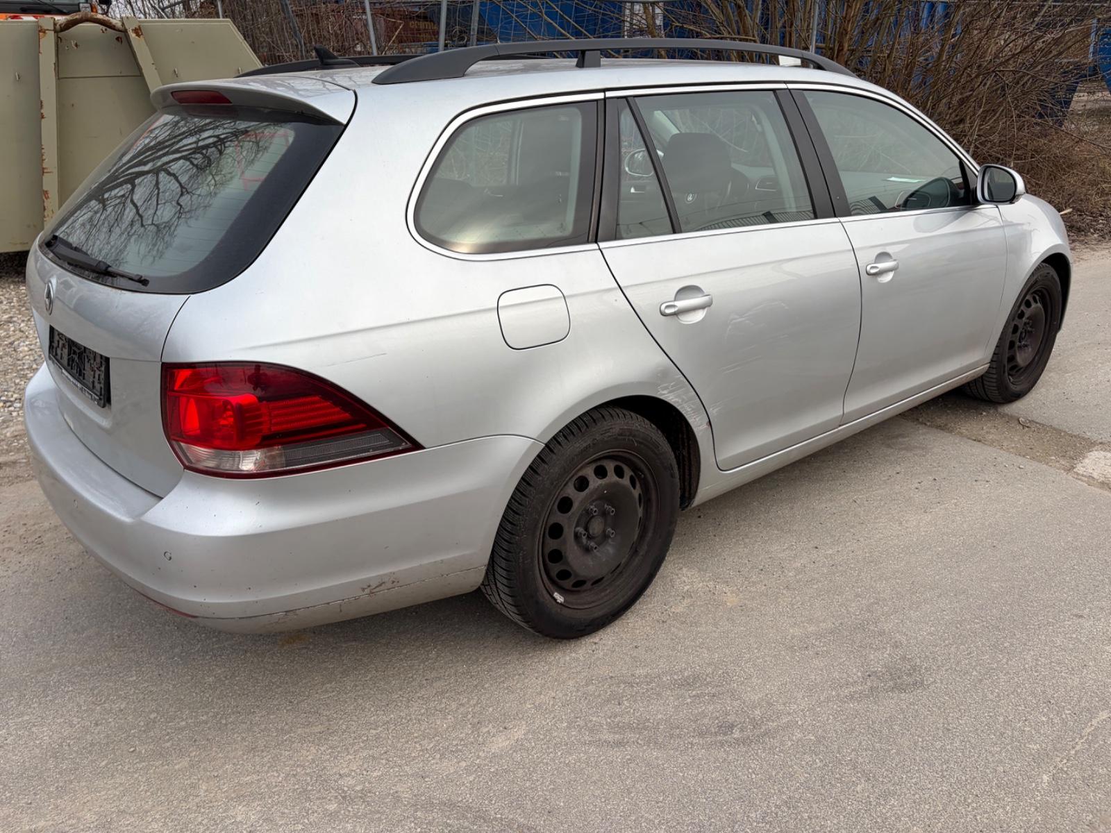 Volkswagen Golf 2010 — photo 6