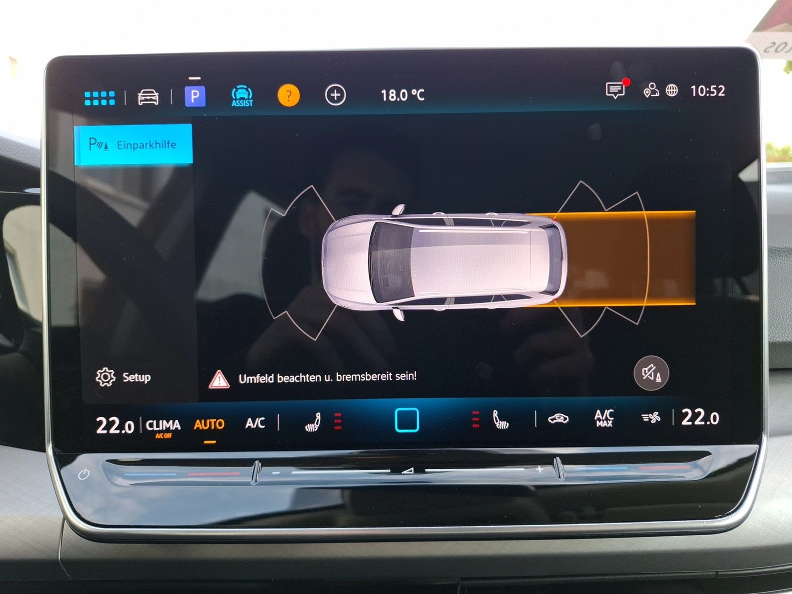 Fahrzeugabbildung Volkswagen Golf VIII Variant eTSI Life DSG LED AHK Navi AID