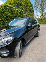 Mercedes-Benz GLE 350 d 4MATIC - - Mercedes-Benz GLE-Klasse Gebrauchtwagen in Düsseldorf