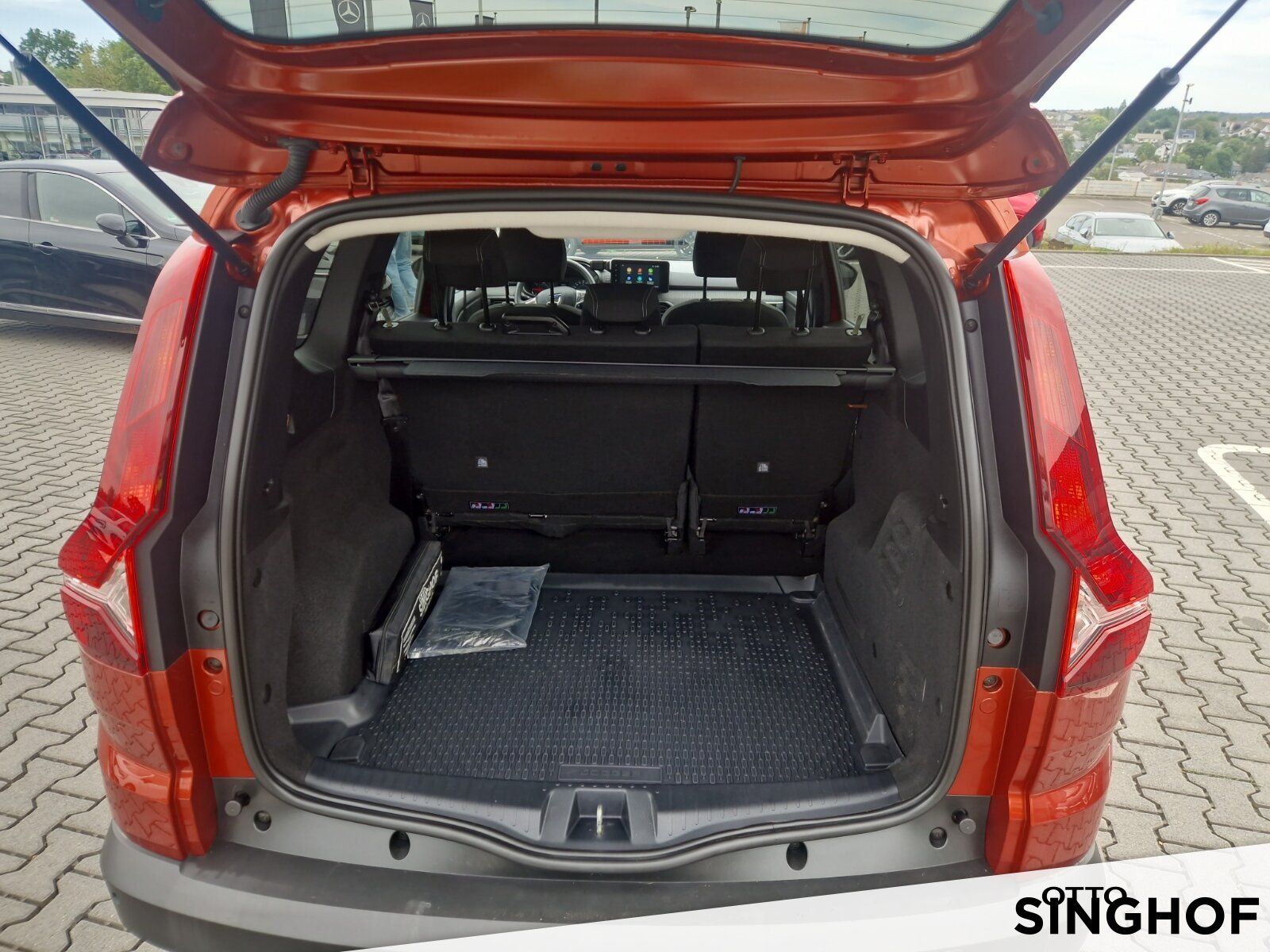 Fahrzeugabbildung Dacia Jogger Extreme+ TCe 100 Eco G
