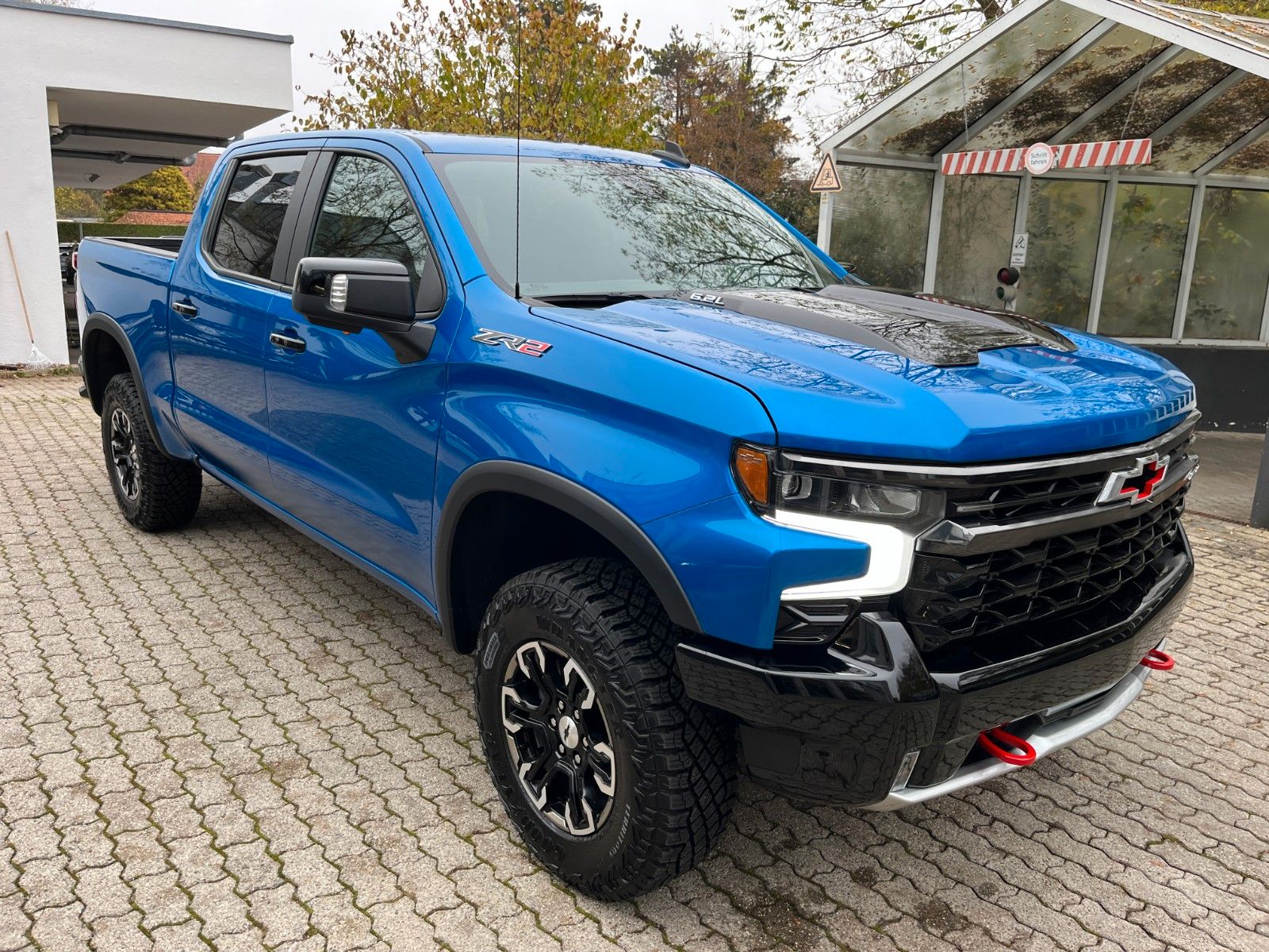 Fahrzeugabbildung Chevrolet Silverado ZR2 V8 6.2*Head-Up*360°*Offroad*AHK