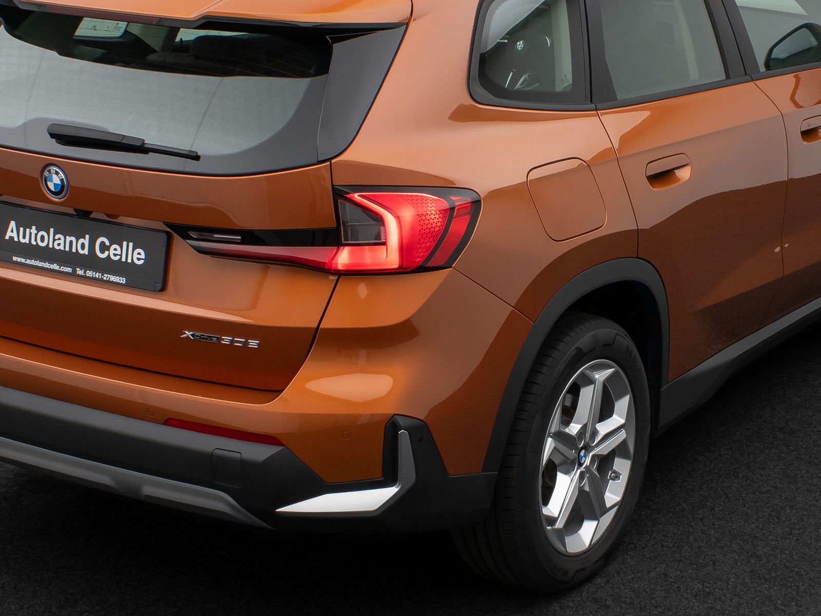 Fahrzeugabbildung BMW X1 xD30e ACC 360°HUD DAB Alarm H/K Sportsitz 18"