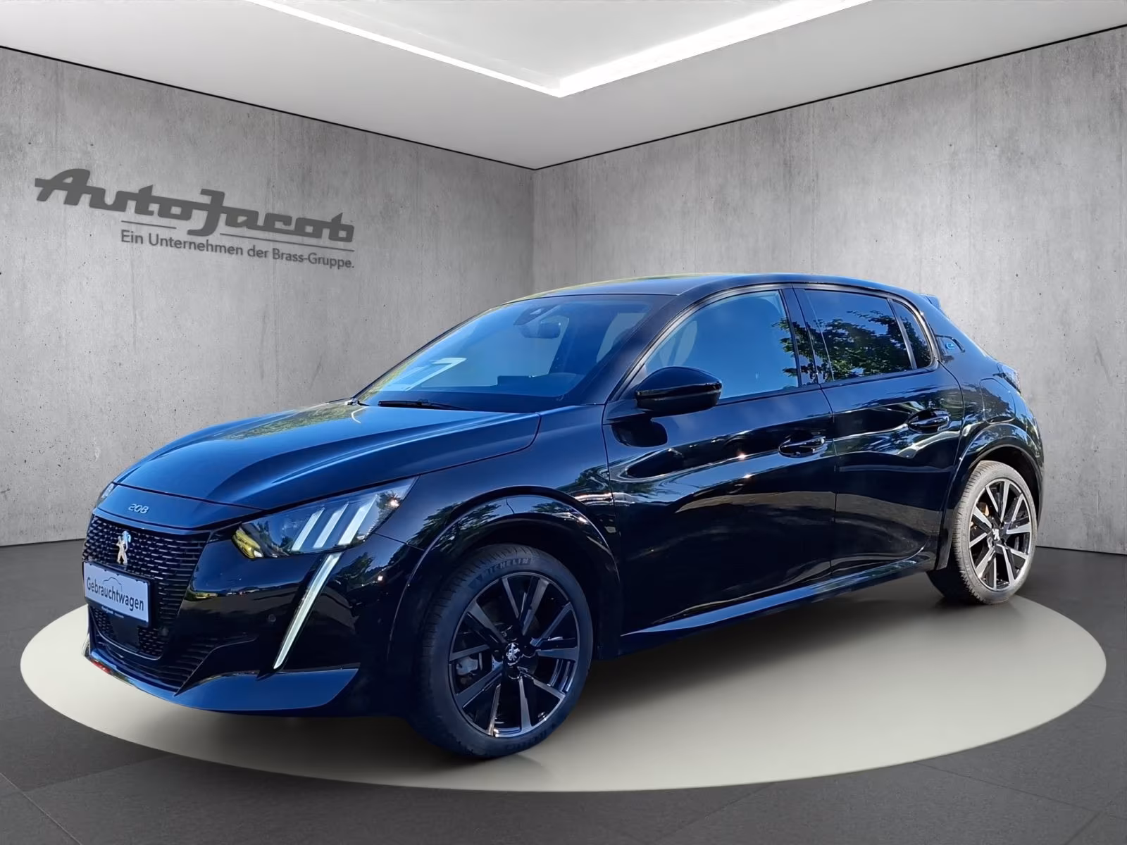Peugeot 208  136 GT+