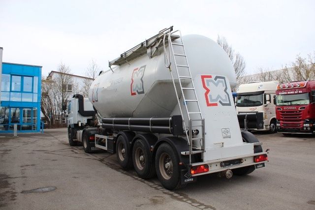 Feldbinder EUT 35.3, mit DAF CF 75.360