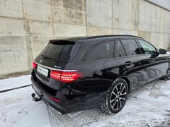 MERCEDES-BENZ E300 d 4Matic T-Modell Avantgarde Night MBUX AHK