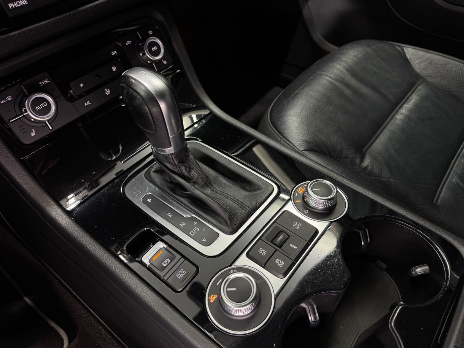 Fahrzeugabbildung Volkswagen Touareg V6 TDI 4Motion Terrain |LUFT|STDHZG