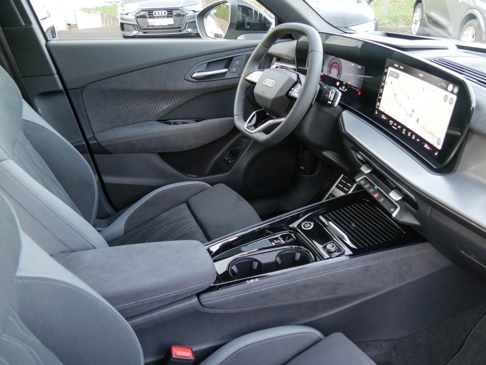 Audi Q3 e-hyrid S-Line Tech Pro Pano Matrix foto 3