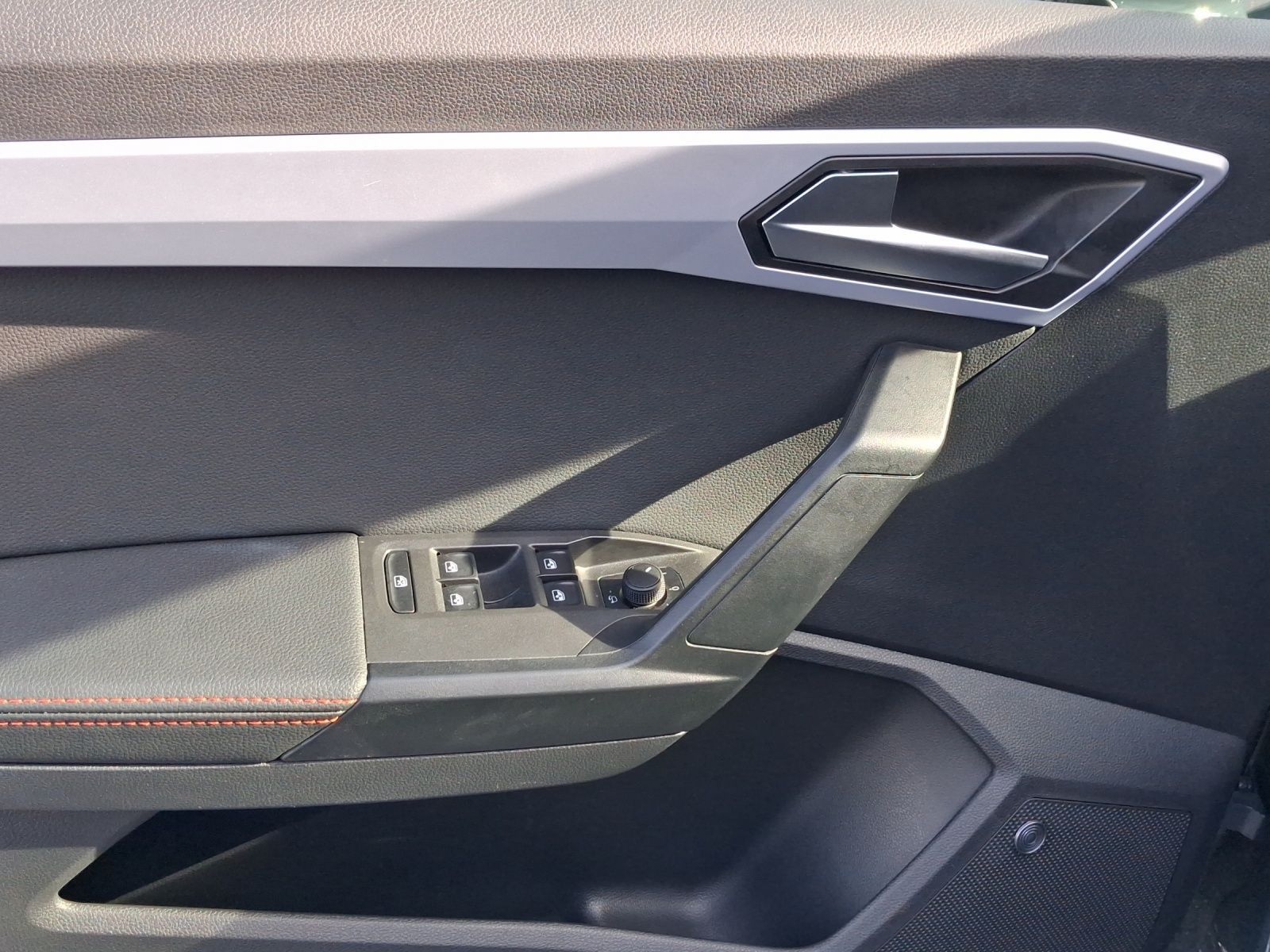 Seat Arona - Bild 8