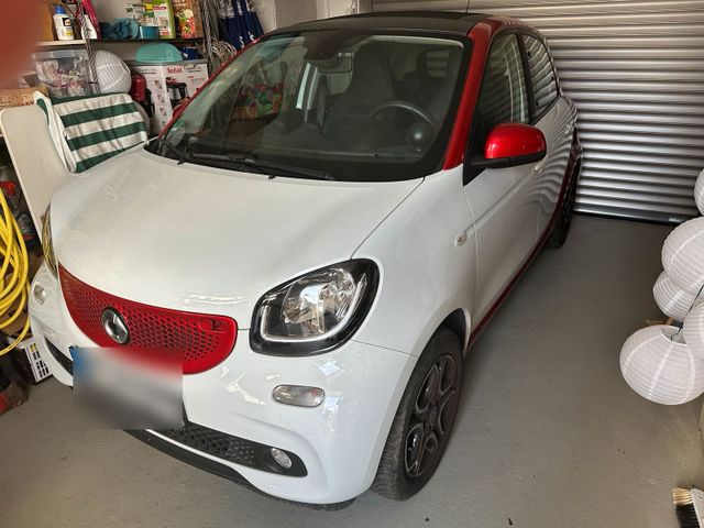 Smart ForFour Panorama Cool&Audio SHZ