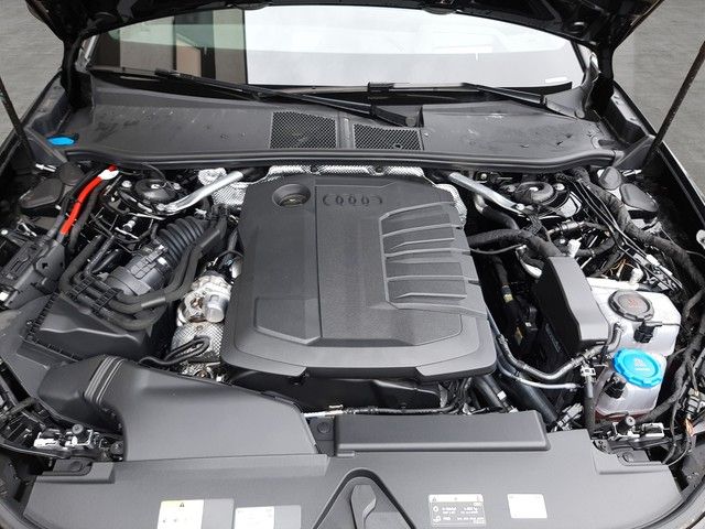 Fahrzeugabbildung Audi A5 Avant S line TDI quattro B&O Pano AHK StdHz