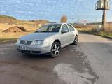 Volkswagen VW Bora 1.6 TÜV bis 11/26 - Volkswagen Bora aus 1999