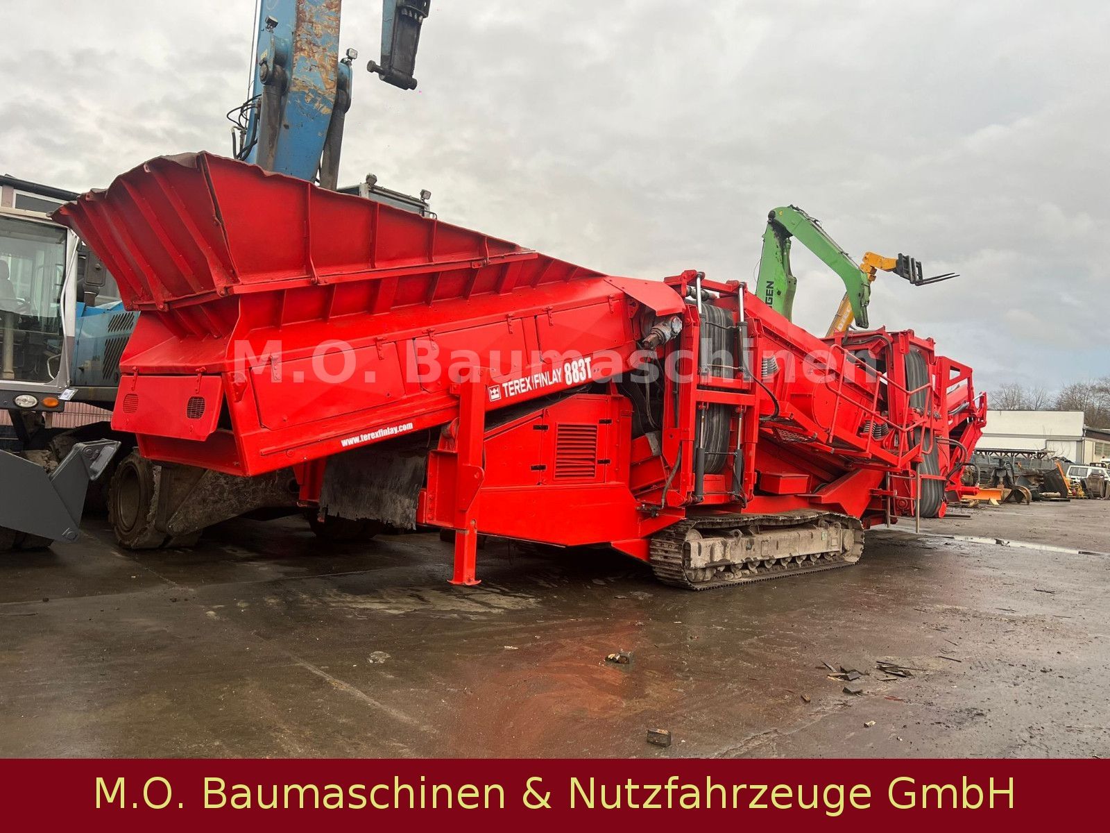 Fahrzeugabbildung Terex Finlay 883 T  /  Mobile Siebanlage /