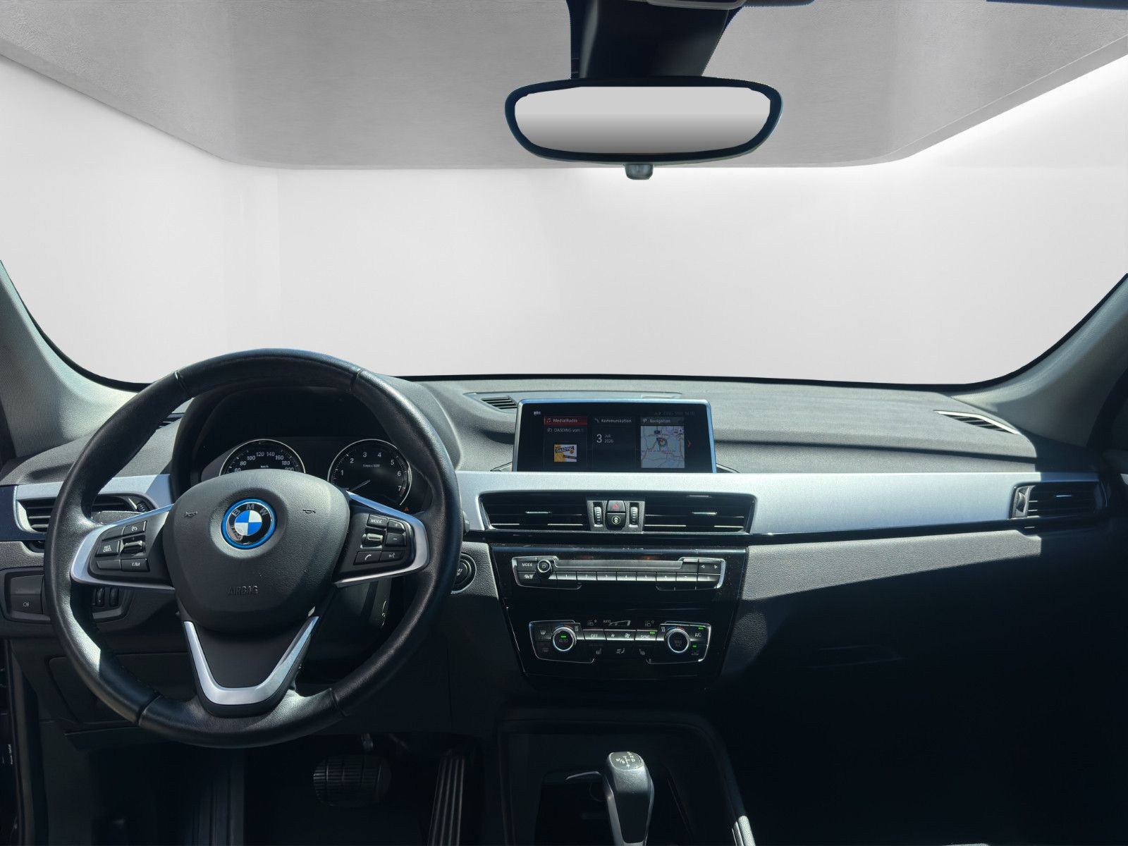 BMW X1 xDrive 25 e Advantage | Business | LED | WKR foto 13